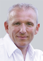 Dr. med. Harald Klumm Dr. med. Harald Klumm von ZIPAT – Zentrum für initiatisch-phänomenologische Arbeit und Therapie.